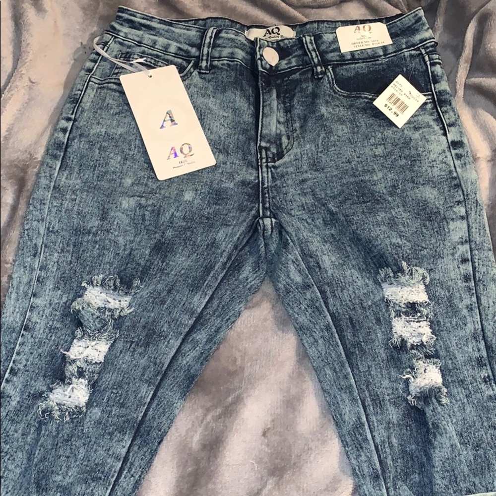Jeans